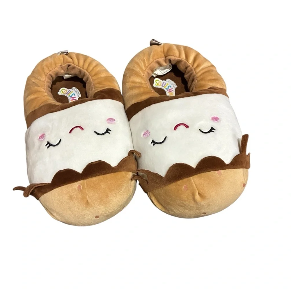 Squishmallows Brown and White Kids Slippers Size: 2 - 3